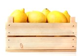 13265673-limone-maturo-in-scatola-di-legno-isolato-su-bianco
